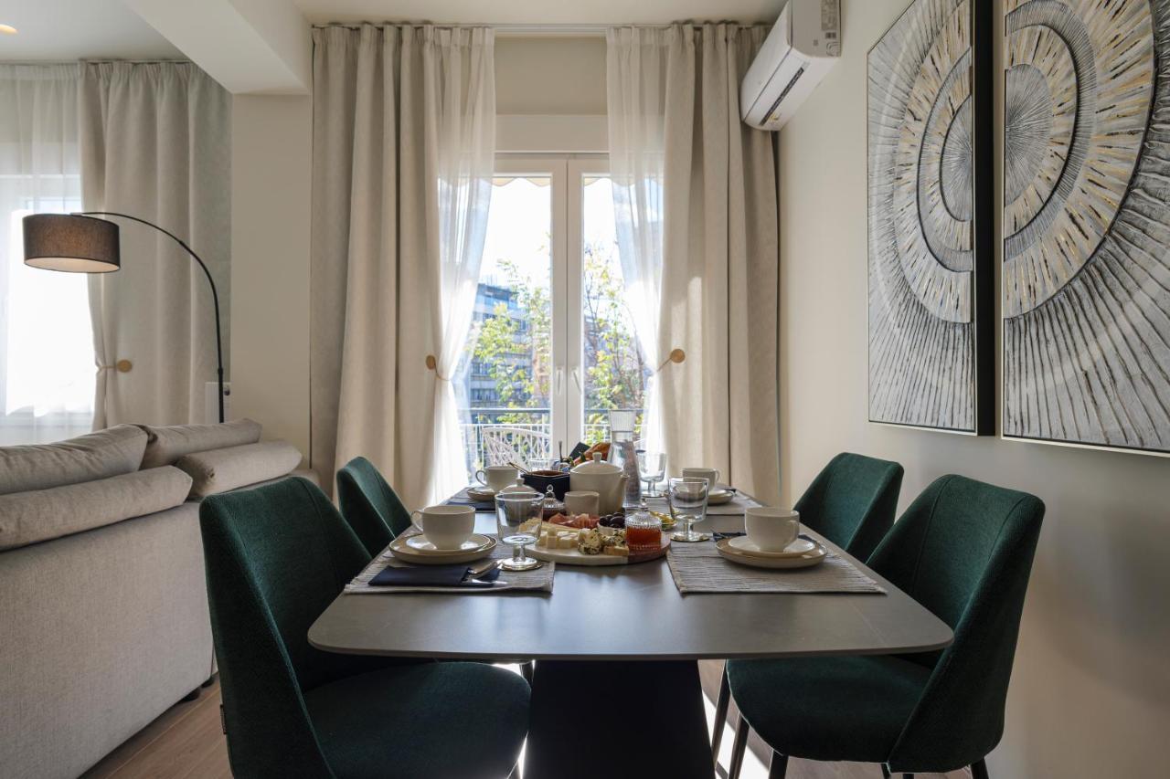 Acropolis Deluxe 2Br Apartment Athen Exterior foto