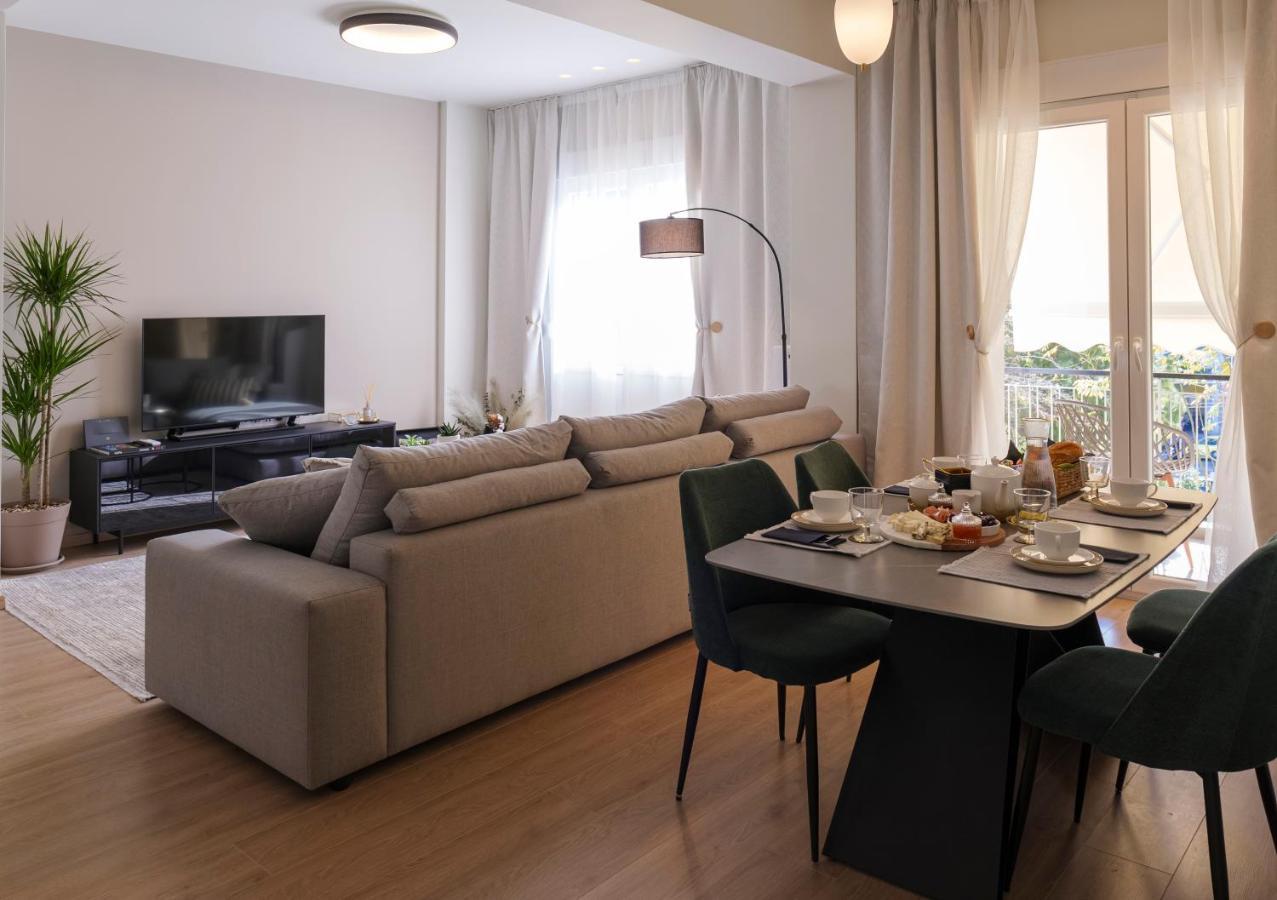 Acropolis Deluxe 2Br Apartment Athen Exterior foto