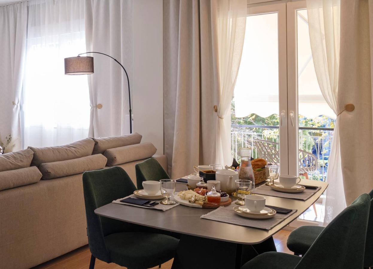 Acropolis Deluxe 2Br Apartment Athen Exterior foto